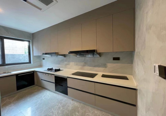 Luxury Villa Kitchen